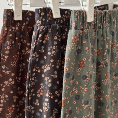 دامن گلدار کرکی